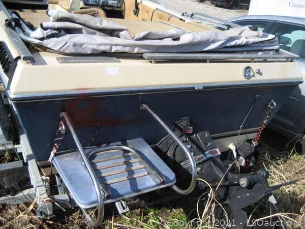 1983 4WINNS BOAT W/TRAILER | LSOauctions