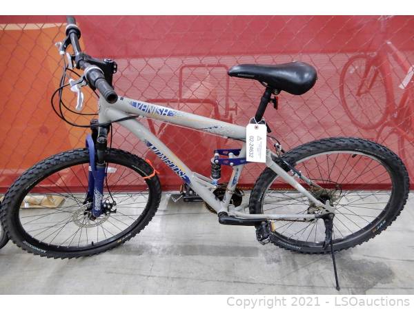 Mongoose vanish store mountain bike