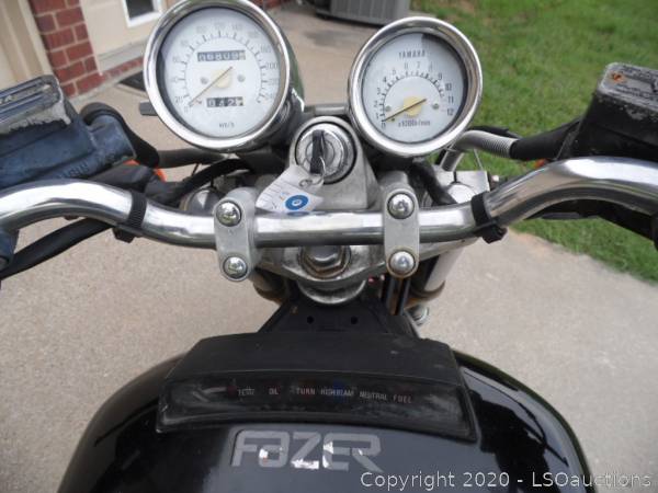 1987 Yamaha FZX700 Fazer Motorcycle - Key | LSOauctions