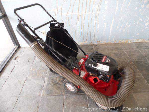 Troy bilt deals yard vac