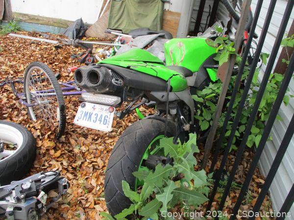 ととと 1992 KAWASAKI NINJA MOTORCYCLE | LSOauctions
