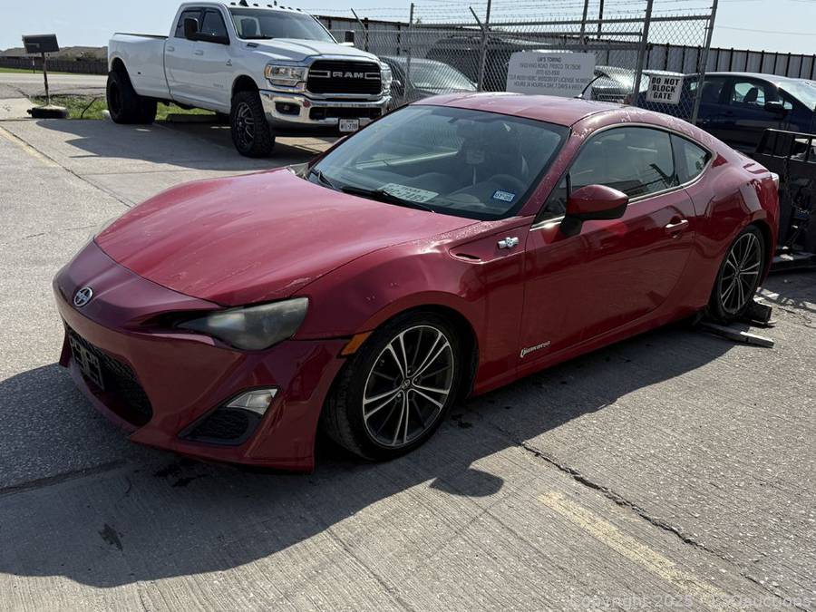 その他 Guo Jia, Blessed Scion CSR HVN 1st TGIF[R-S]: Why I Bought the Scion FR-S | AutoGuide.com
